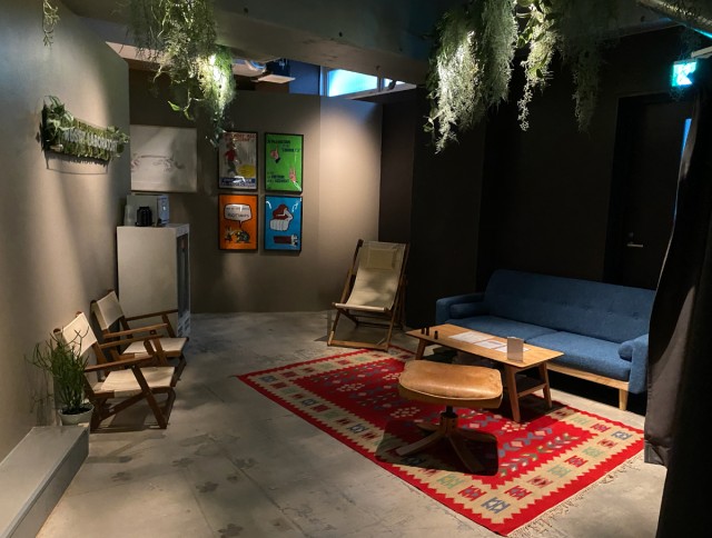 エントランス・休憩エリア