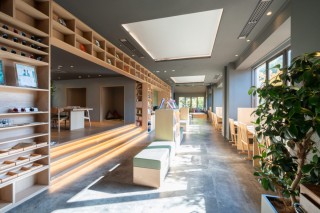 ラウンジ・体験エリア「色ノ間」