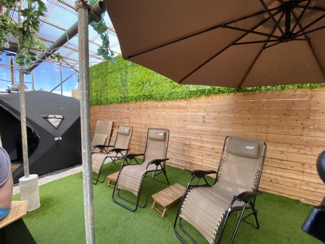 外気浴スペース