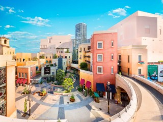 複合施設「ラ チッタデッラ」