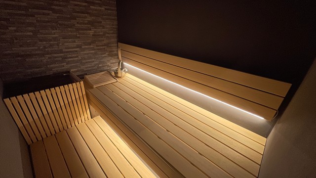 個室サウナ室