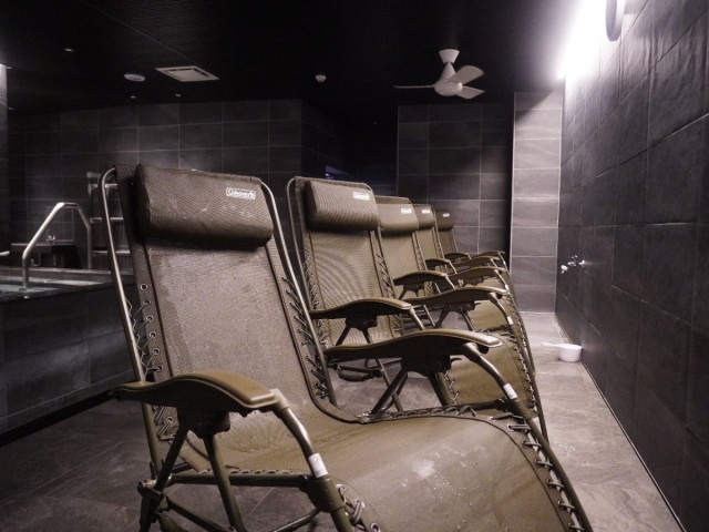 男湯・内気浴スペース