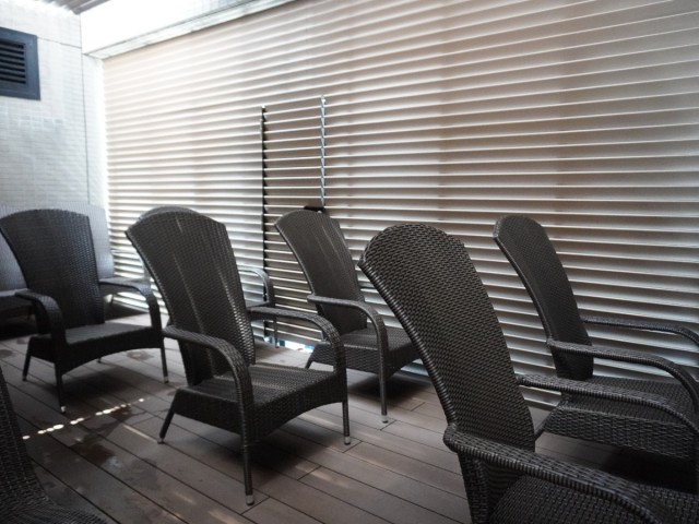 男湯・外気浴スペース