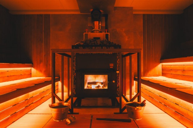 【男湯】特注薪サウナ