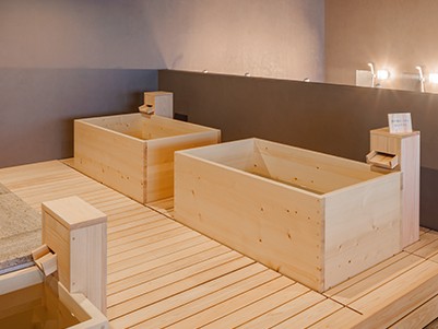 【男湯】ヒノキ風呂