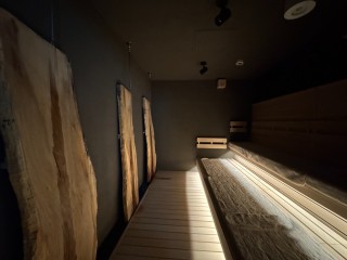 レッドシダーサウナ(瞑想サウナ)