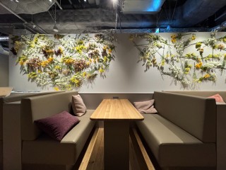 ラウンジ(フリードリンク・スナック)