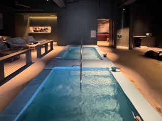 イケス水風呂2種(シングル・25度)