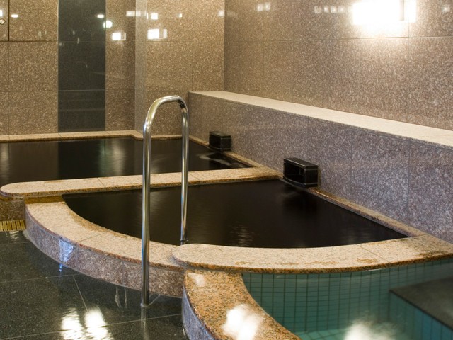 【男湯】源泉掛け流し冷泉浴